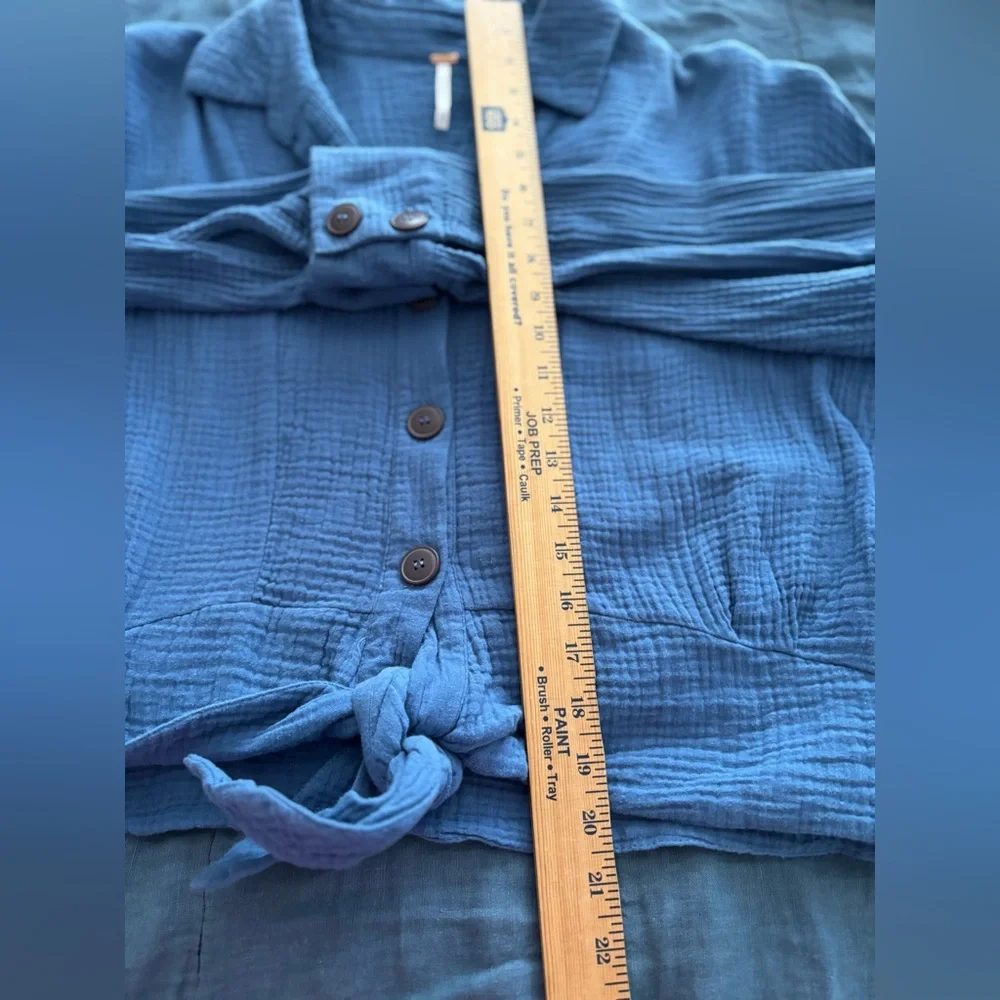 Free People Sunstreaks Cotton Gauze Tie-Front Shirt NWOT Size M Blue